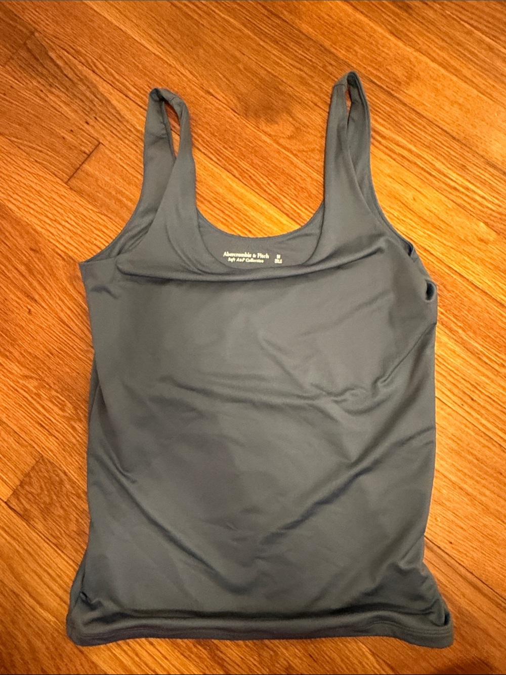 Abercrombie & Fitch Sleek Seamless Tuckable Scoopneck cami